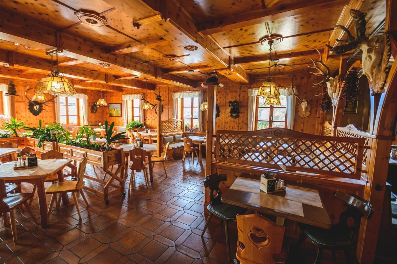 Gasthof Zum Jaegerwirt Hotel Mariazell Exterior photo
